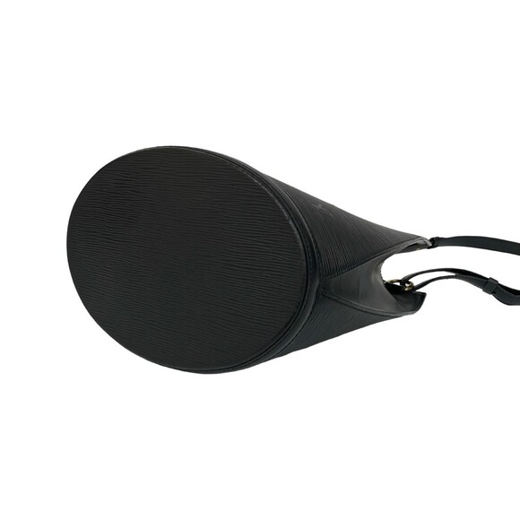 LOUIS VUITTON Cluny Epi Leather Semi-One Shoulder Bag, Noir, 482-1 - Picture 8 of 10